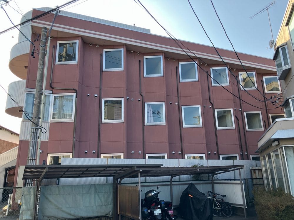 名張市の外壁塗装をリペイント匠が施工した写真
