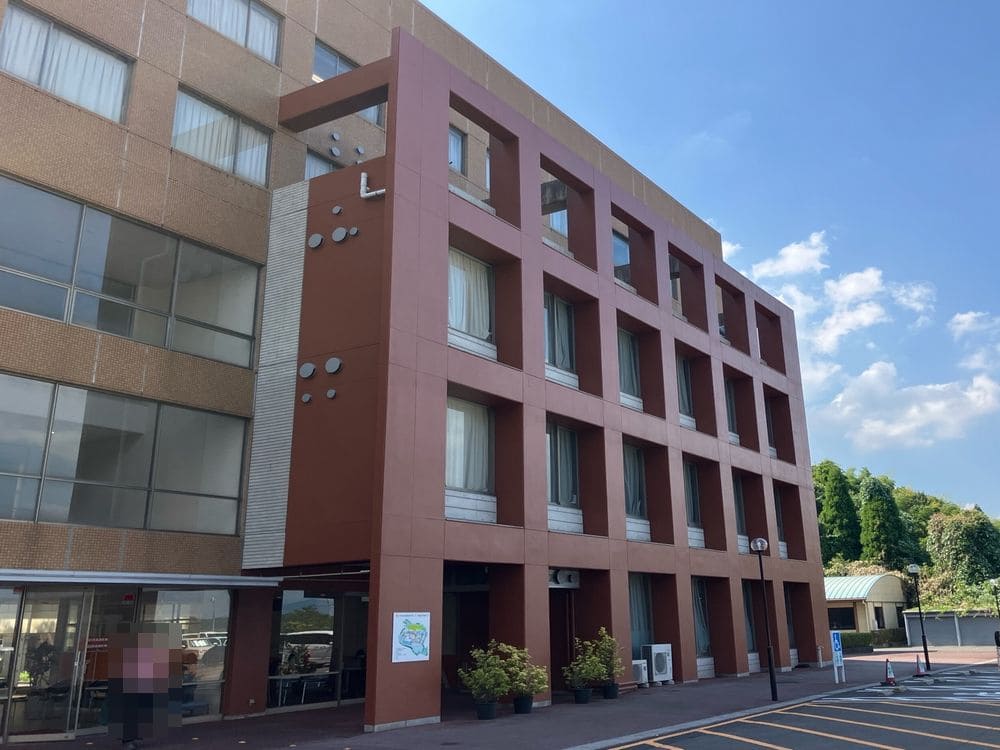 四日市の外壁塗装をリペイント匠が施工した写真