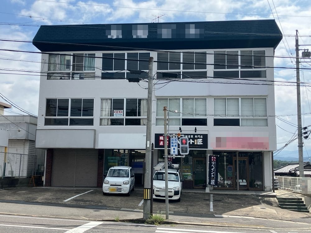 名張市の外壁塗装、防水工事をリペイント匠が施工した写真