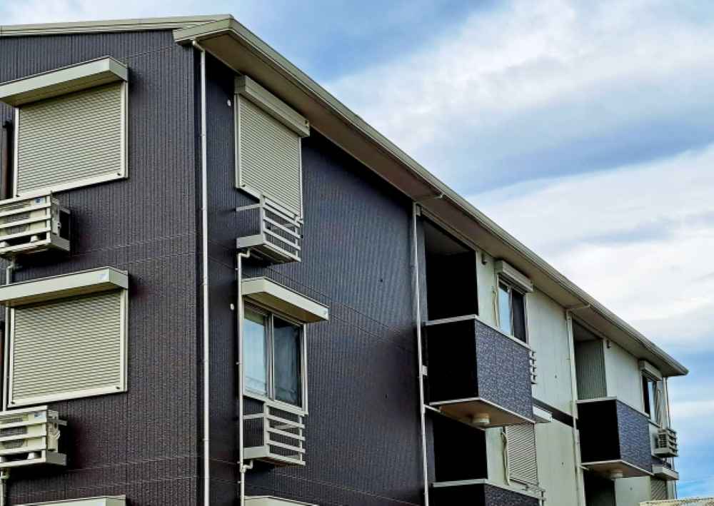 築年数でこんなに違う！外壁塗装の基本と相場の考え方